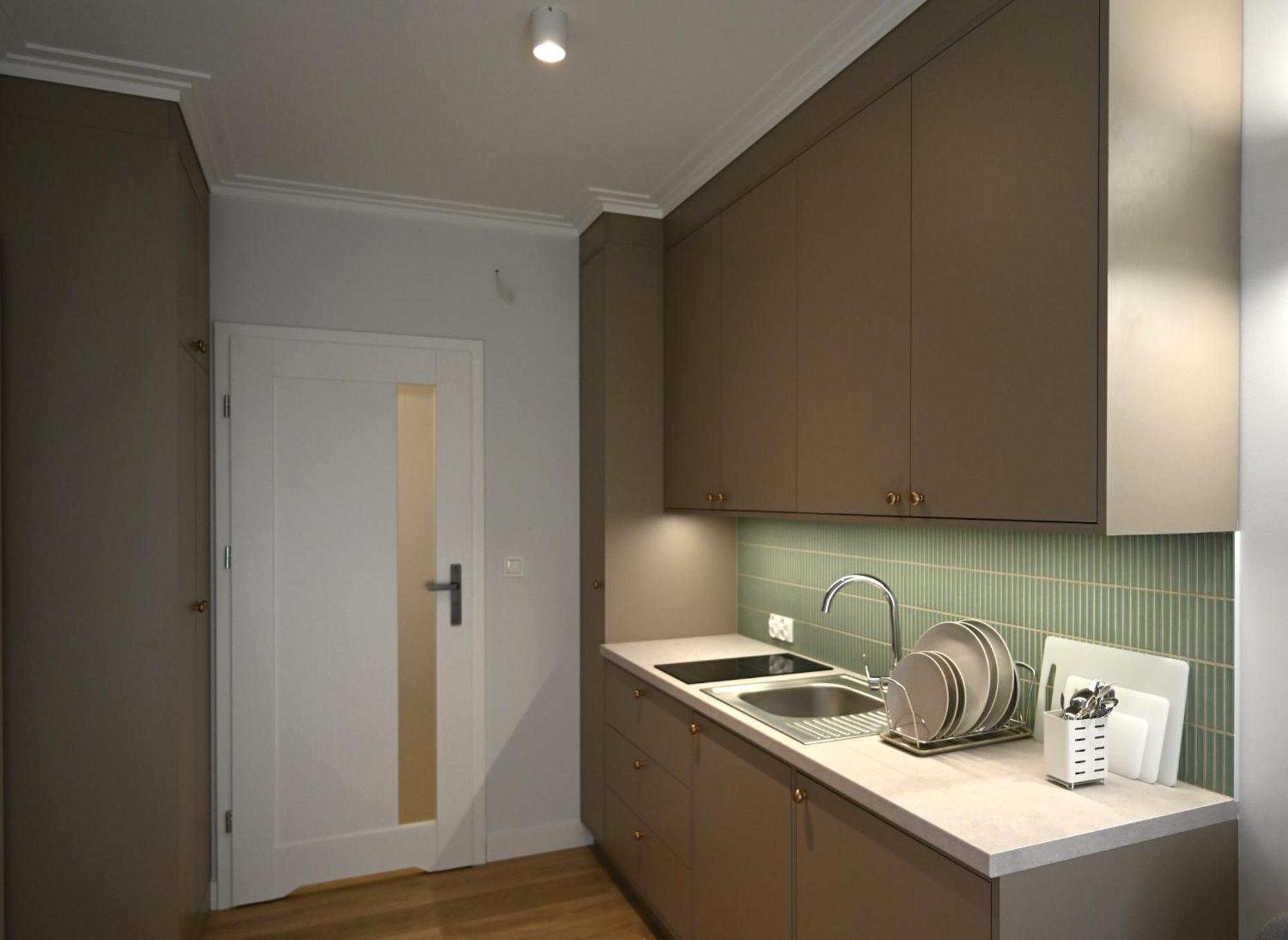 Apartment Port