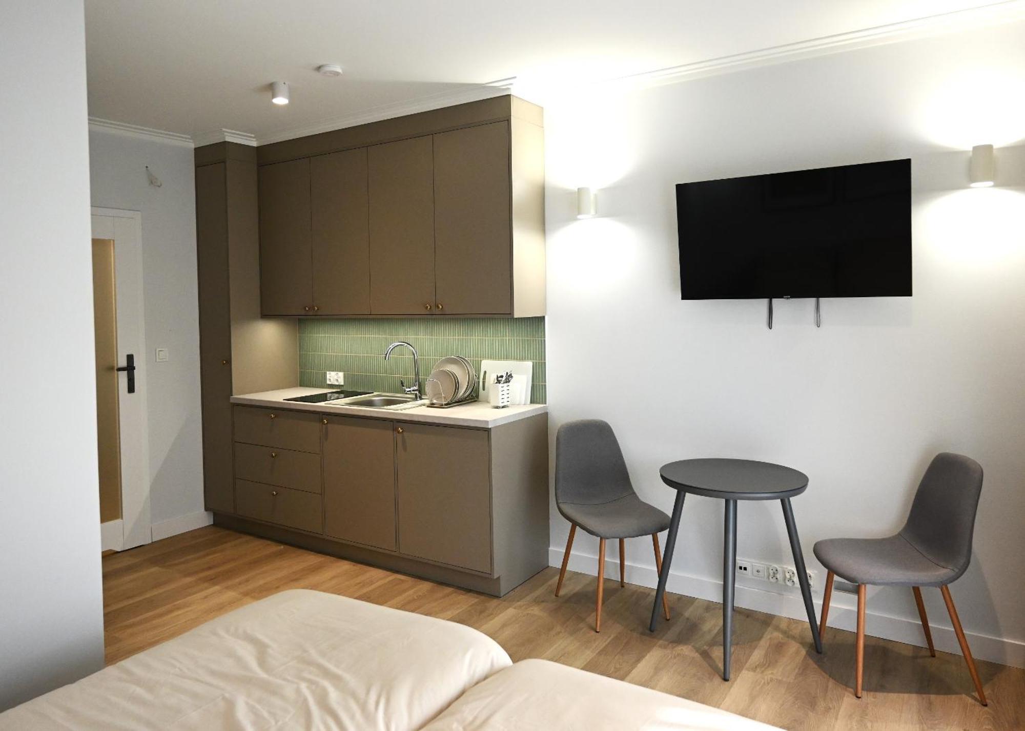 Apartment Port *